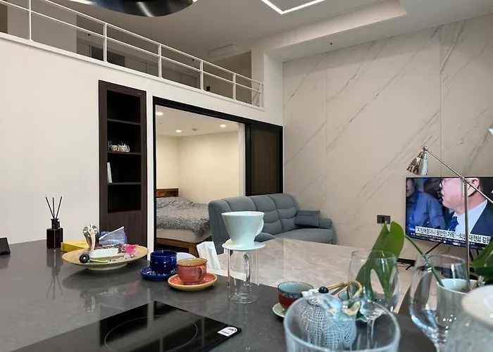 Brand New ! Luxury At Euljiro-5ga 公寓 首爾